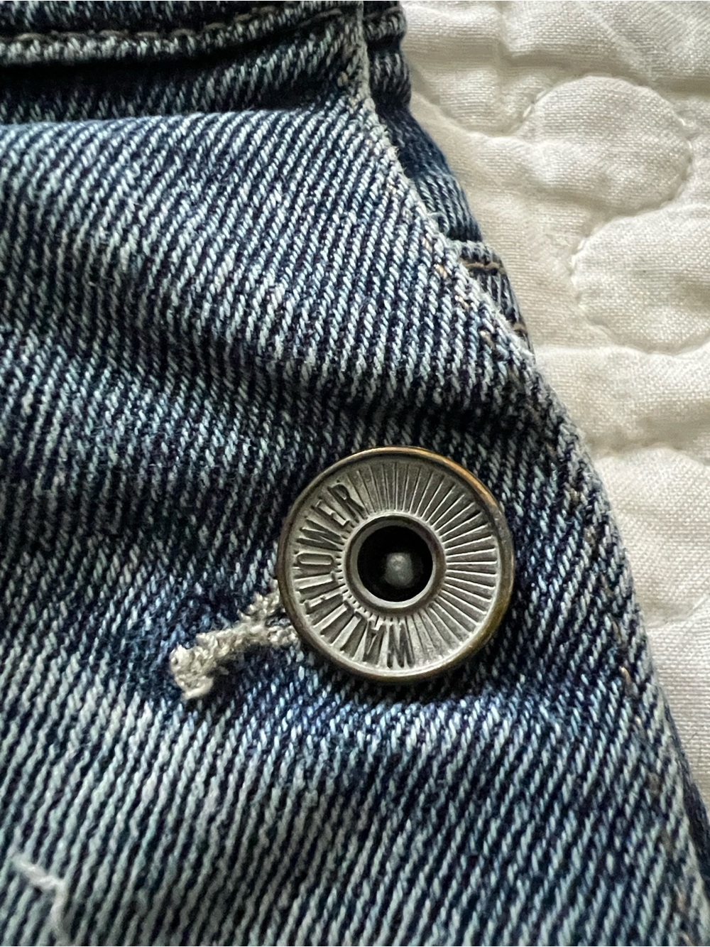 🌻Overalls Wallflower Denim Short Overalls - Blue Wash - Picture 5 of 8